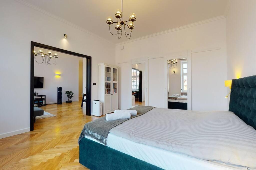 Big Modern Apart - Market Square - Nice View - Next To Town Hall Apartment Вроцлав Екстериор снимка
